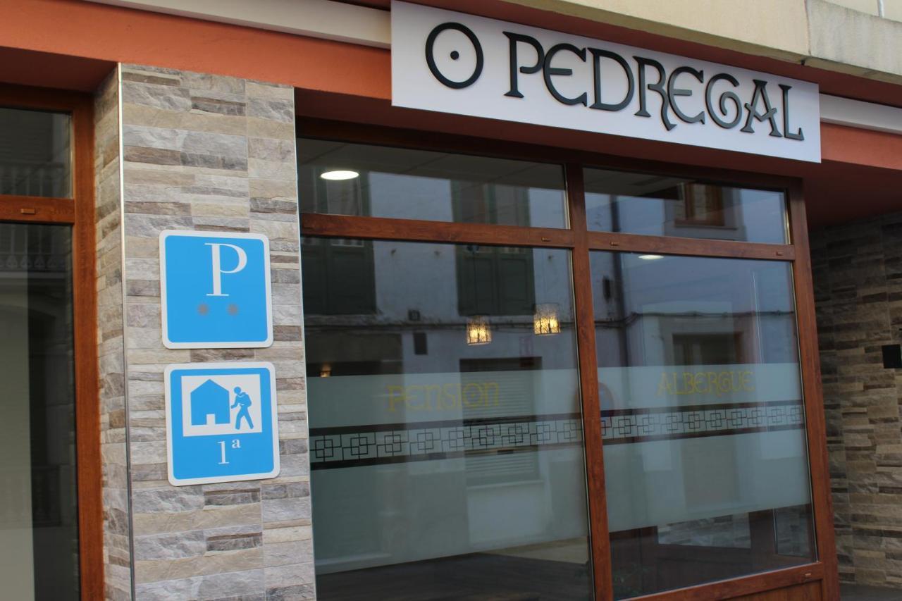 Pension Albergue O Pedregal Lourenza Bagian luar foto