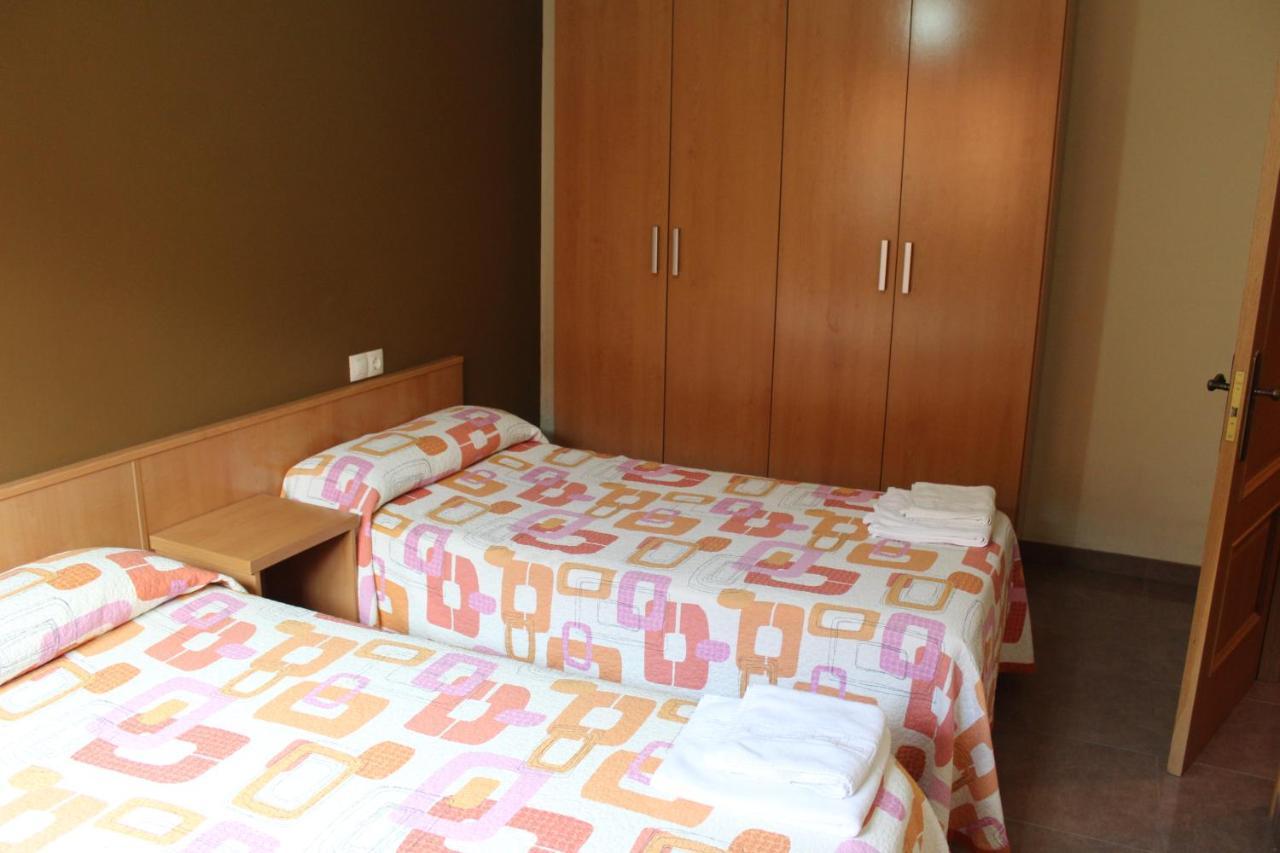 Pension Albergue O Pedregal Lourenza Bagian luar foto