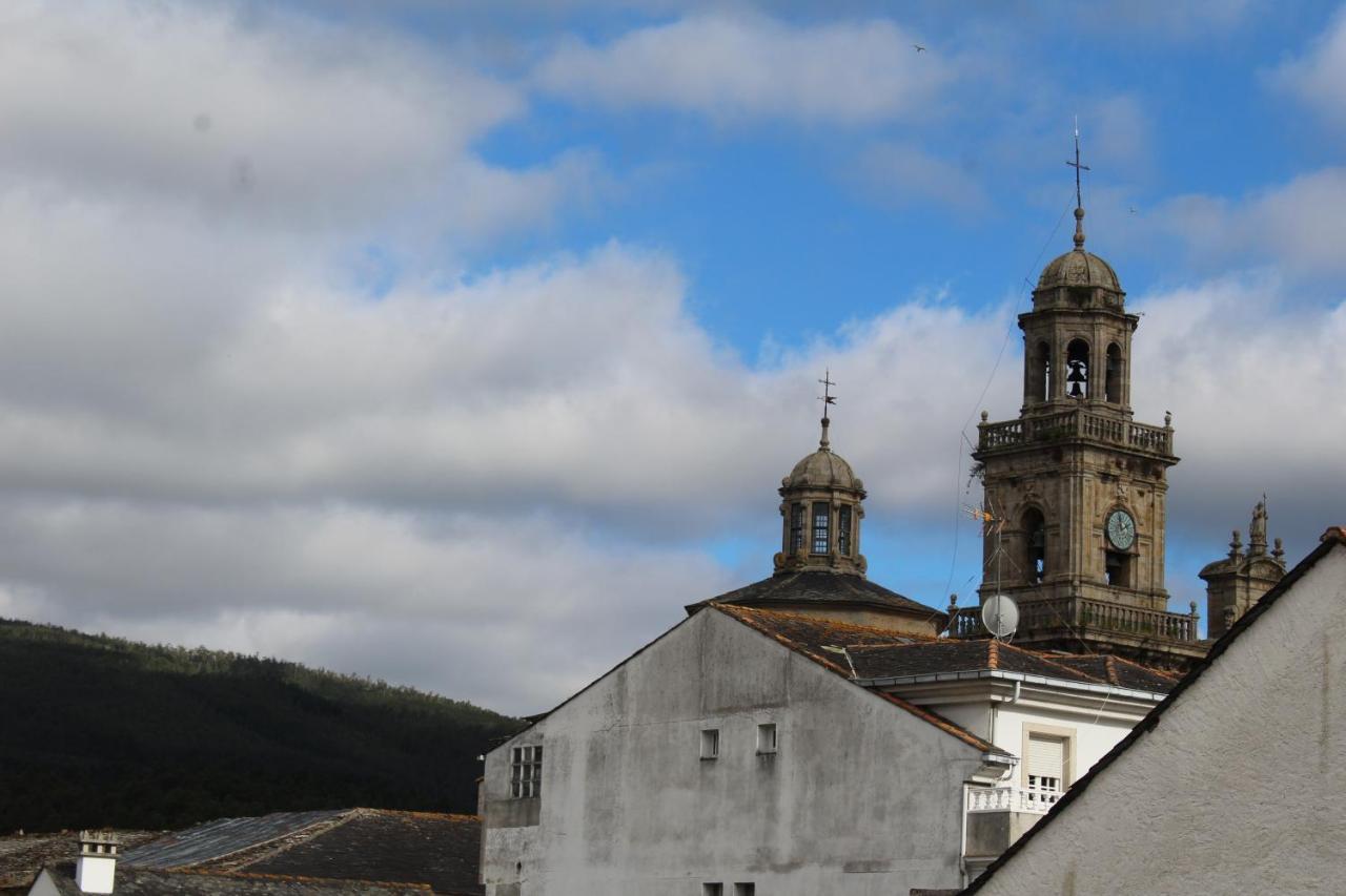 Pension Albergue O Pedregal Lourenza Bagian luar foto
